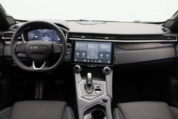 Lynk & Co 01 1.5 261PK Plug-in Hybrid *Zwarte Hemel* 360 Camera Pano/dak Apple/Carplay Adaptive/Cruise