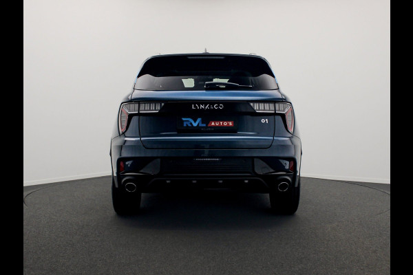 Lynk & Co 01 1.5 261PK Plug-in Hybrid *Zwarte Hemel* 360° Camera Pano/dak Apple/Carplay Adaptive/Cruise