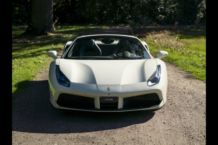 Ferrari 488 3.9 Spider HELE | Carbon ext. | New Power 06-2028 | Lift | CarPlay