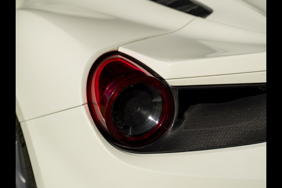 Ferrari 488 3.9 Spider HELE | Carbon ext. | New Power 06-2028 | Lift | CarPlay