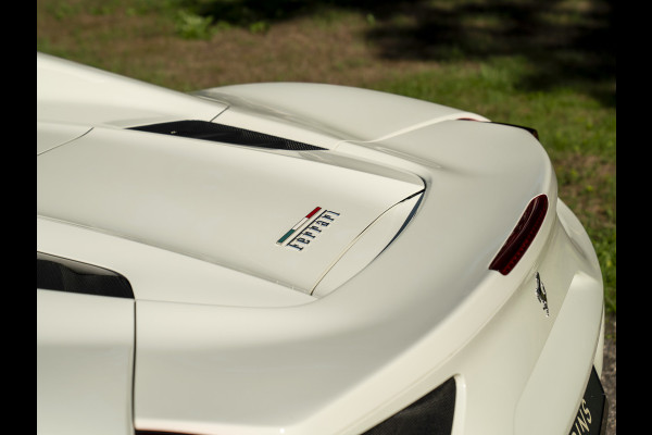 Ferrari 488 3.9 Spider HELE | Carbon ext. | New Power 06-2028 | Lift | CarPlay