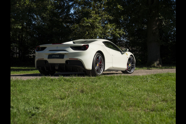 Ferrari 488 3.9 Spider HELE | Carbon ext. | New Power 06-2028 | Lift | CarPlay