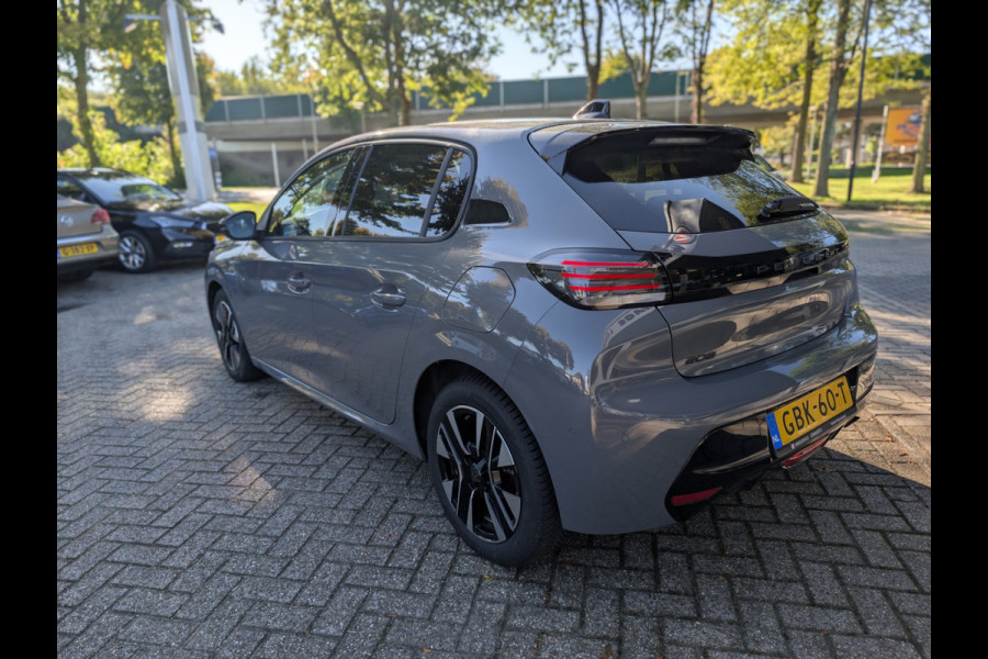 Peugeot 208 1.2 PureTech 100 Allure
