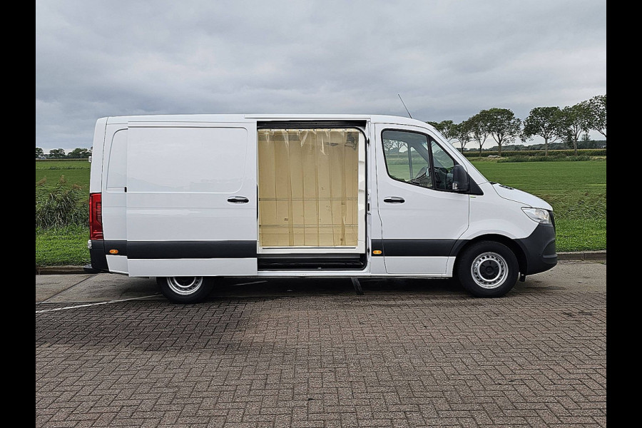 Mercedes-Benz Sprinter 315 L2H1 RWD Koeler carrier, Cruise control, Tachograaf, Pdc, Carplay, 360 Gr.- Camera, Lane-assit, Stoelverwarming, Dodehoek detectie,