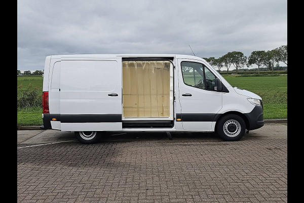 Mercedes-Benz Sprinter 315 L2H1 RWD Koeler carrier, Cruise control, Tachograaf, Pdc, Carplay, 360 Gr.- Camera, Lane-assit, Stoelverwarming, Dodehoek detectie,