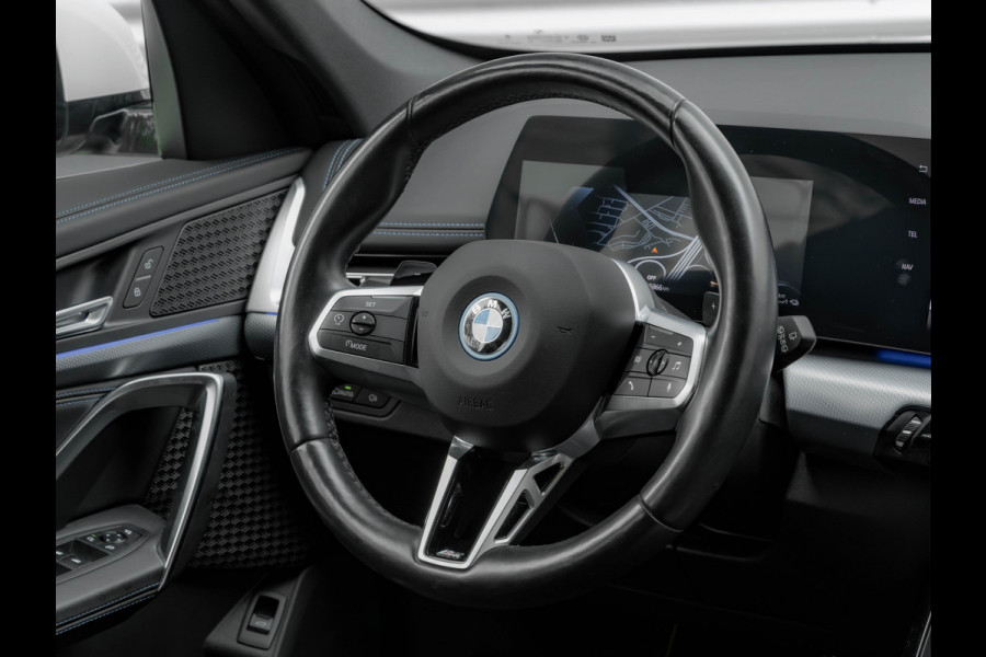 BMW X1 xDrive25e M-Sport - Stoelverwarming - Camera - Adaptive LED