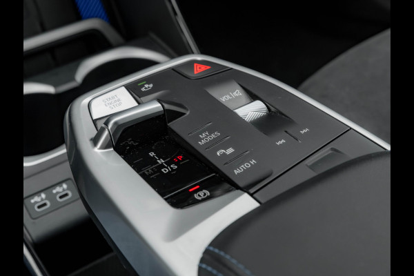 BMW X1 xDrive25e M-Sport - Stoelverwarming - Camera - Adaptive LED