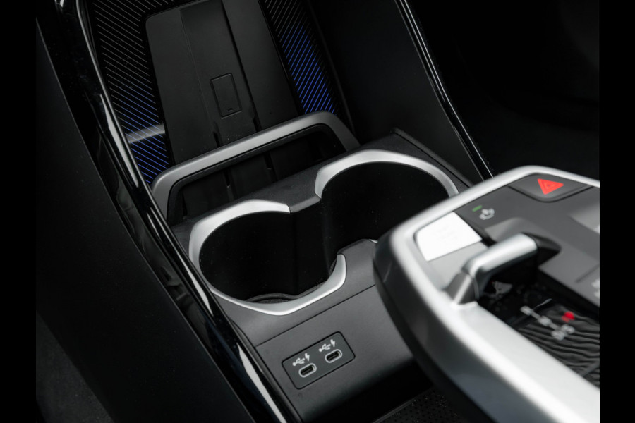 BMW X1 xDrive25e M-Sport - Stoelverwarming - Camera - Adaptive LED