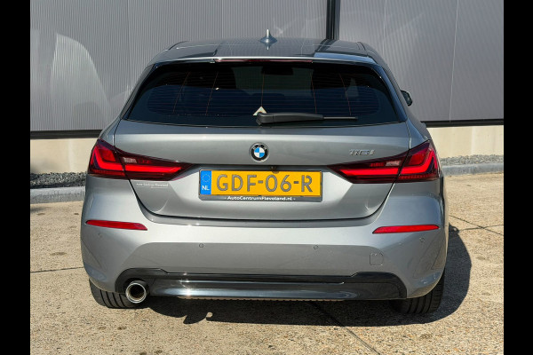 BMW 1-serie 116i / camera / carplay / navigatie skyscraper