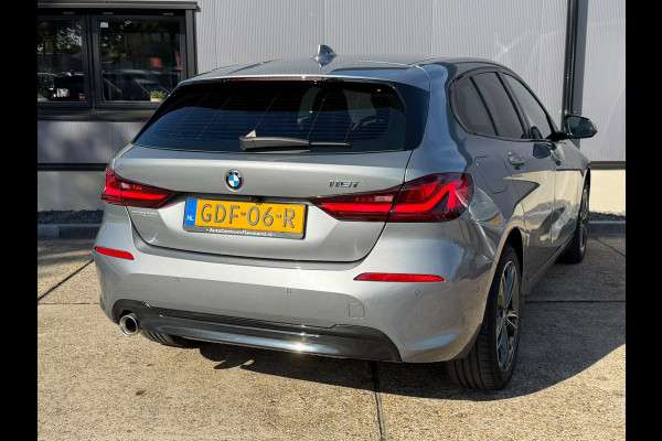 BMW 1-serie 116i / camera / carplay / navigatie skyscraper