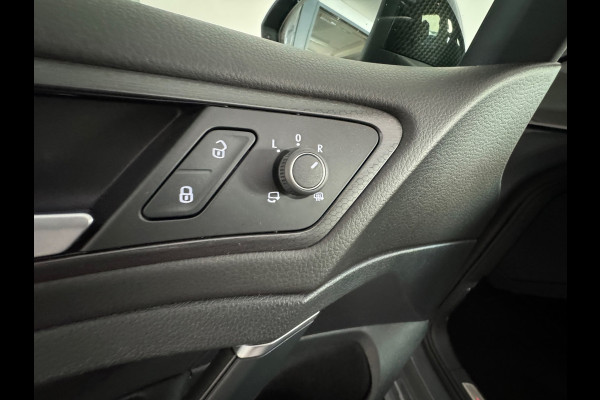 Volkswagen Golf 2.0 TSI GTI TCR Pano|Akra|Dynaudio|Leer|Memory
