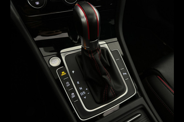 Volkswagen Golf 2.0 TSI GTI TCR Pano|Akra|Dynaudio|Leer|Memory