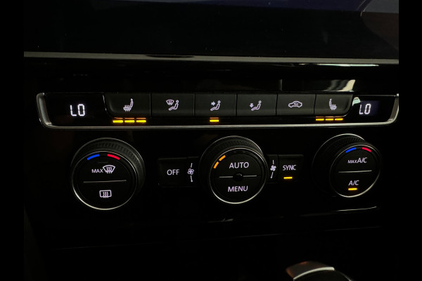 Volkswagen Golf 2.0 TSI GTI TCR Pano|Akra|Dynaudio|Leer|Memory