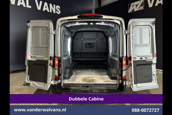 Ford Transit 2.0 TDCI 131pk L3H2 Dubbele Cabine Euro6 Airco | 7-Zits | Camera | Navigatie | 2500kg Trekhaak | Apple Carplay Cruisecontrol, Android Auto, Verwarmde Voorruit, Parkeersensoren, Bijrijdersbank, Leder