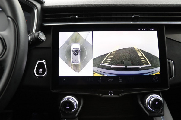 Lynk & Co 01 1.5*PLUG-IN*NAVI*PANO*CAM*ACC*CARPLAY*ECC*LED*