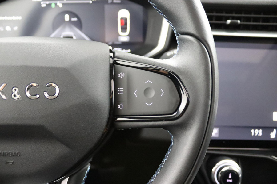 Lynk & Co 01 1.5*PLUG-IN*NAVI*PANO*CAM*ACC*CARPLAY*ECC*LED*