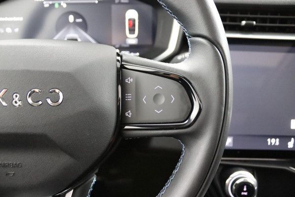 Lynk & Co 01 1.5*PLUG-IN*NAVI*PANO*CAM*ACC*CARPLAY*ECC*LED*