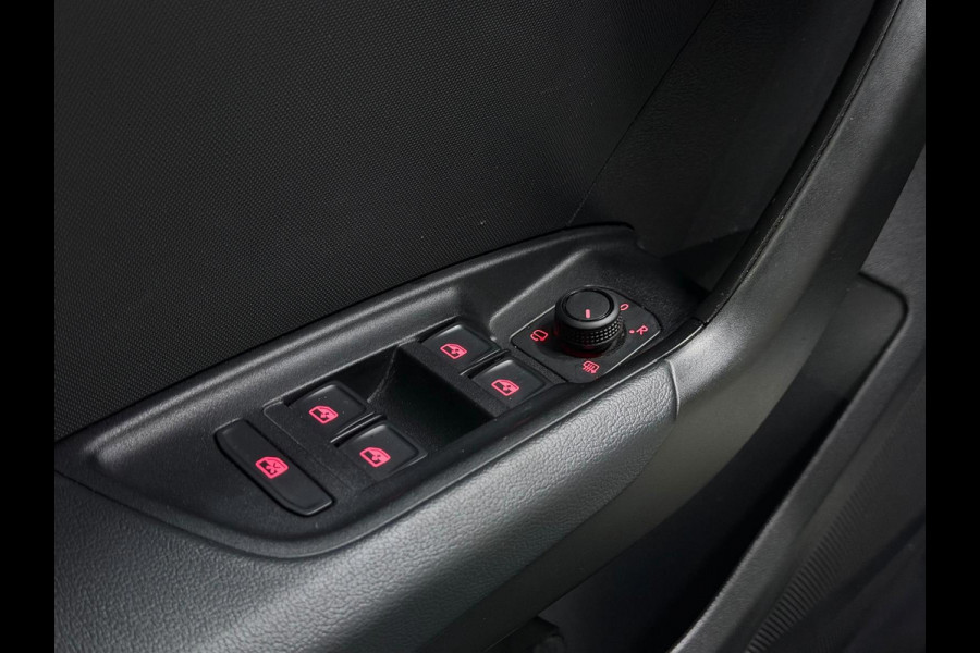 Audi A1 Sportback 30 TFSI S Line KeylessGo CarPlay Navi LED Matrix