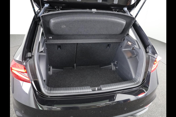 Škoda Fabia Business Edition 1.0 TSI 95PK | Verlengde garantie | Navigatie via App | Parkeersensoren | Achteruitrijcamera | Stoelverwarming |
