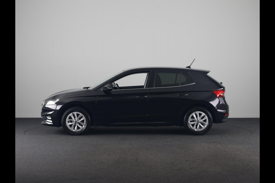 Škoda Fabia Business Edition 1.0 TSI 95PK | Verlengde garantie | Navigatie via App | Parkeersensoren | Achteruitrijcamera | Stoelverwarming |