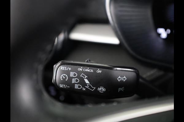 Škoda Fabia Business Edition 1.0 TSI 95PK | Verlengde garantie | Navigatie via App | Parkeersensoren | Achteruitrijcamera | Stoelverwarming |