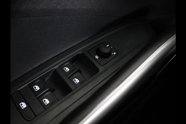 Škoda Fabia Business Edition 1.0 TSI 95PK | Verlengde garantie | Navigatie via App | Parkeersensoren | Achteruitrijcamera | Stoelverwarming |