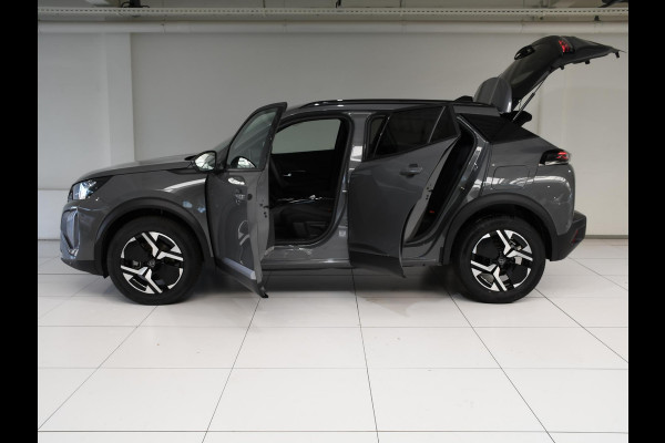 Peugeot 2008 1.2 Hybrid 145 GT .
