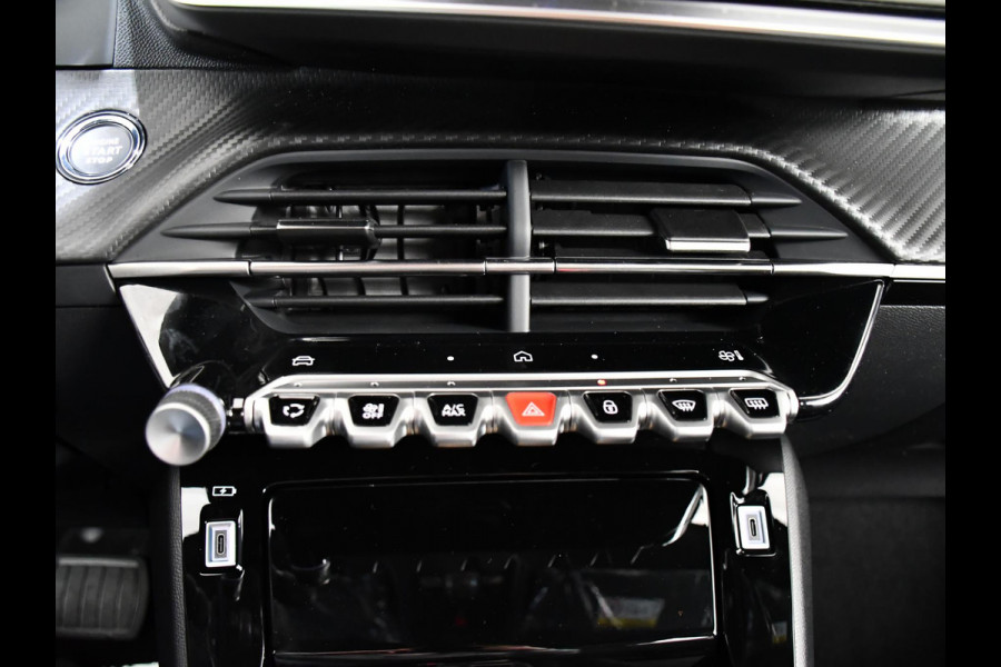Peugeot 2008 1.2 Hybrid 145 GT .