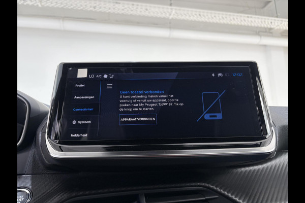Peugeot 2008 1.2 Hybrid 145 GT .