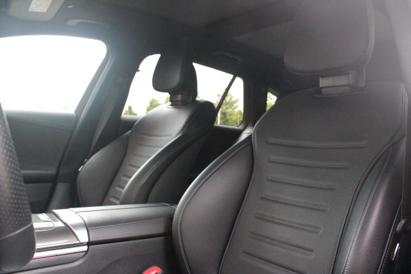 Mercedes-Benz C-Klasse Estate 200 218PK Launch Edition AMG Line | FULL LEDEREN BEKLEDING | PANORAMISCH SCHUIF/KANTELDAK | DIGITAL LIGHT (MATRIX LED) | SFEERVERLICHTING | ELEKTRISCH VERSTELBARE VOORSTOELEN MET GEHEUGEN OP BEIDE STOELEN | STOELVERWARMING | ELEKTRISCHE STUURVERSTELLING MET GEHEUGEN | 19'' MULTISPAAKS LICHTMETALEN VELGEN | VERKEERSLICHTEN WEERGAVE | 360° CAMERA | DRAADLOOS APPLECARPLAY/ANDROID AUTO | DRAADLOZE TELEFOONLADER | WIDE SCREEN SCHERM | NIGHT PAKKET | DODEHOEK DETECTIE | EXTRA GETINTE ACHTERSTE RUITEN | PREMIUM AUDIO | ELEKTRISCH BEDIENBARE ACHTERKLEP | KEYLESS ENTRY |