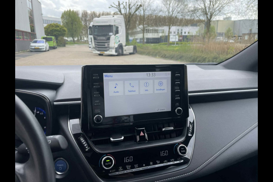 Toyota Corolla Touring Sports 1.8 Hybrid TeamNL / trekhaak / camera