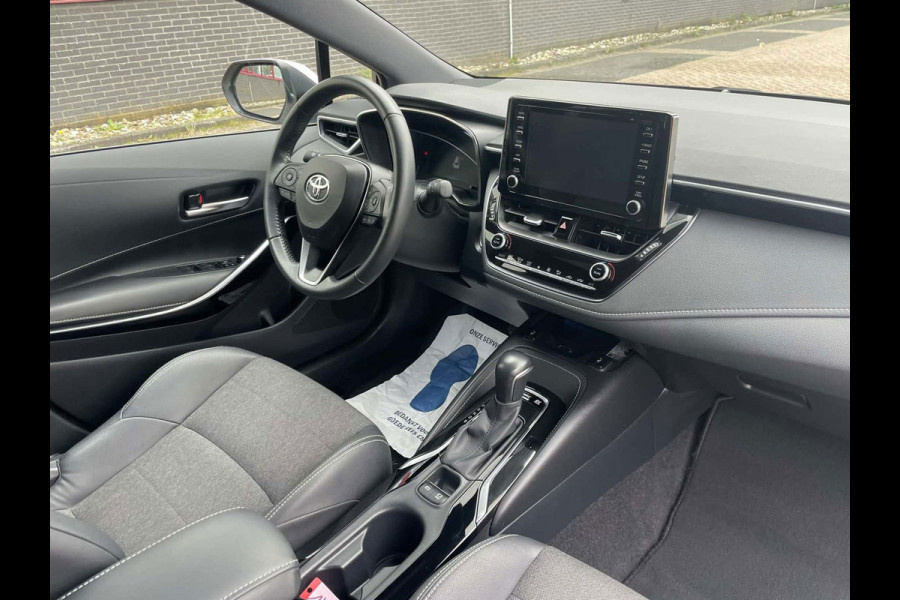 Toyota Corolla Touring Sports 1.8 Hybrid TeamNL / trekhaak / camera