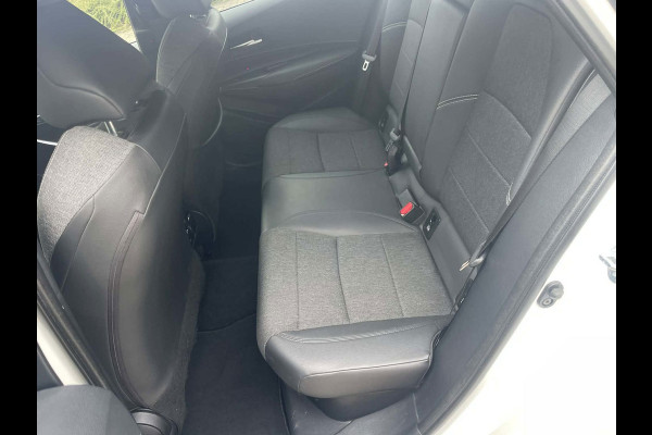 Toyota Corolla Touring Sports 1.8 Hybrid TeamNL / trekhaak / camera