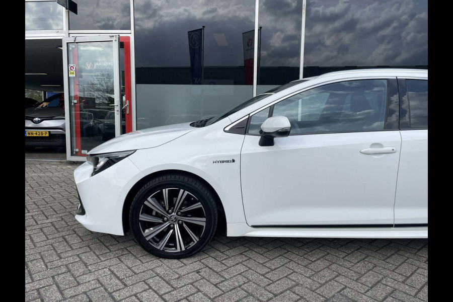Toyota Corolla Touring Sports 1.8 Hybrid TeamNL / trekhaak / camera