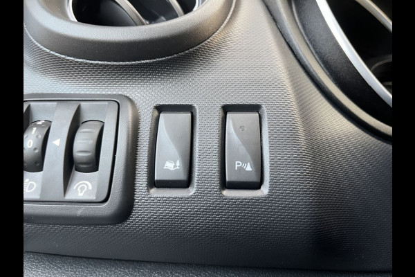 Renault Trafic 2.0 dCi E6 120pk Comfort 3p Lease €253p/m, Airco, PDC, Cruise controle, Onderhoudshistorie aanwezig
