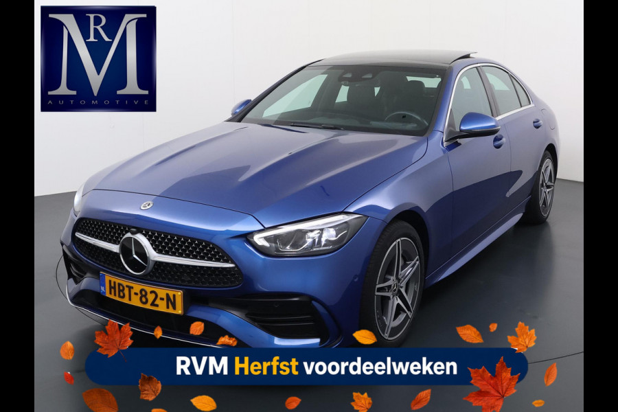 Mercedes-Benz C-Klasse 300 e AMG Line Limited VAN: 41.900,- VOOR: 37.877,- UW HERFSTVOORDEEL: 4.023,-  PHEV | PANORAMADAK | DISTRONIC (ACC) | ACHTERUITRIJCAMERA | DODEHOEKASSISTENT | AMBIENT LIGHTING | MERCEDES-DEALER ONDERHOUDEN | RIJKLAAR MET 12 MAANDEN BOVAG GARANTIE |