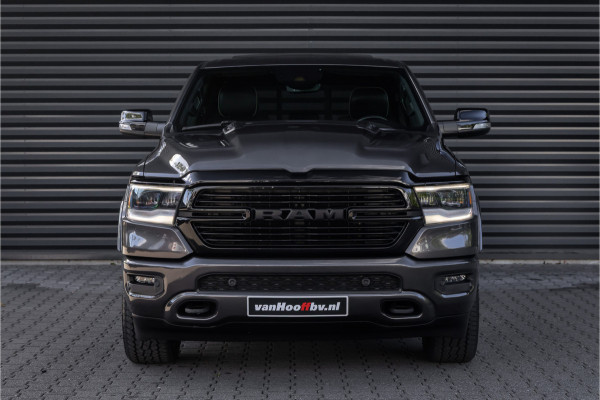 Dodge Ram 1500 5.7 V8 4x4 Crew Cab Laramie Pano - Harman Kardon - Trekhaak