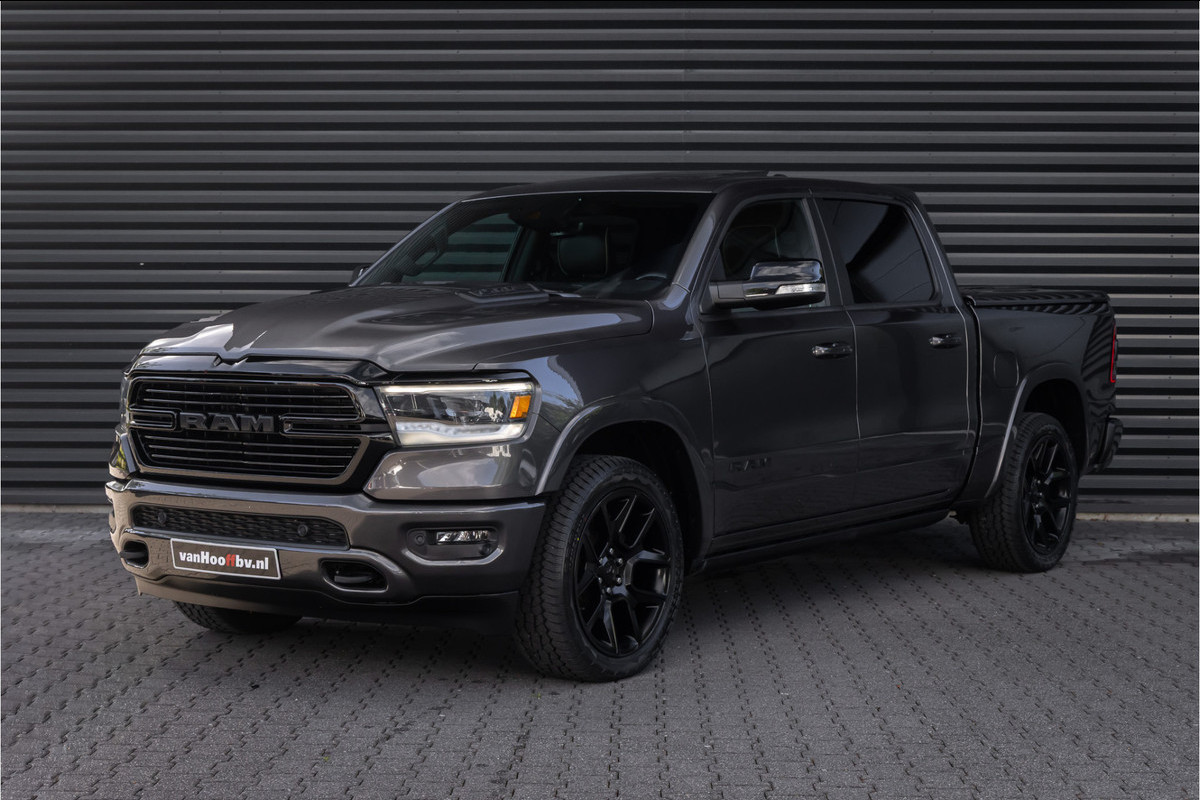 Dodge Ram 1500 5.7 V8 4x4 Crew Cab Laramie Pano - Harman Kardon - Trekhaak