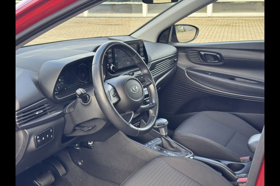 Hyundai i20 1.0 T-GDI Comfort RIJKLAAR!| Carplay/Android, Camera, Stoel+Stuurverw., 15'' LMV, Lane Assist, Dodehoek | Dealeroh. |