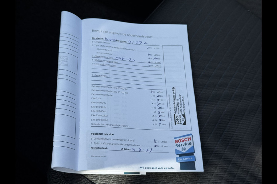 Hyundai i20 1.0 T-GDI Comfort RIJKLAAR!| Carplay/Android, Camera, Stoel+Stuurverw., 15'' LMV, Lane Assist, Dodehoek | Dealeroh. |
