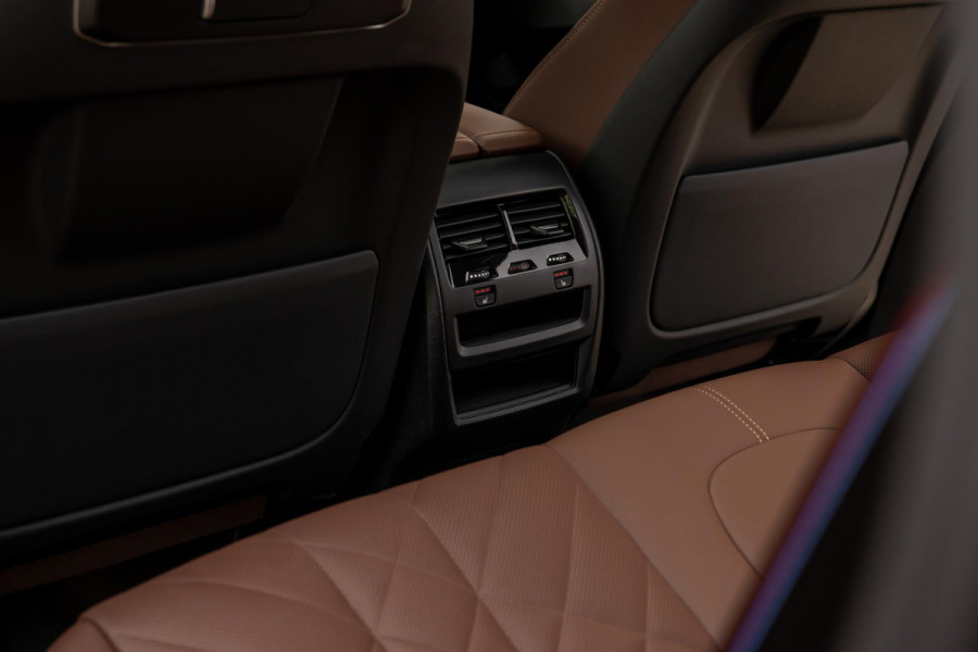 BMW X5 xDrive50e M-Sport Pro Pano Carbon H/K 22''