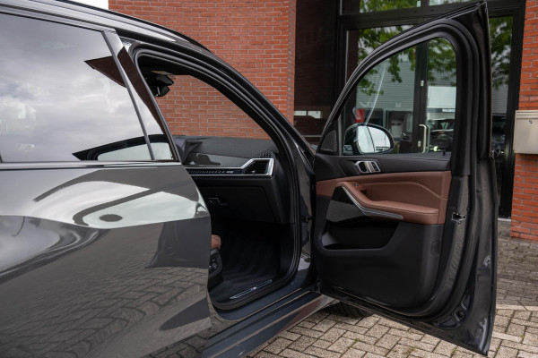BMW X5 xDrive50e M-Sport Pro Pano Carbon H/K 22''
