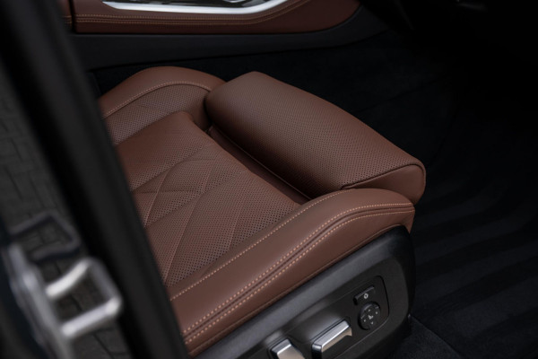 BMW X5 xDrive50e M-Sport Pro Pano Carbon H/K 22''
