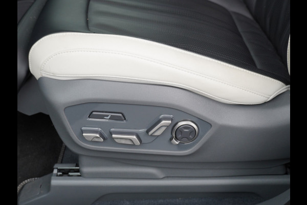 Kia EV9 Launch Edition GT-Line AWD 100 kWh - Navigatiesysteem 12,3 inch scherm - Batterijverwarming - Digitale Key - Head-up display - Bi-directioneel laden & Slimladen (V2G/V2H) - Fabrieksgarantie tot 10-2030