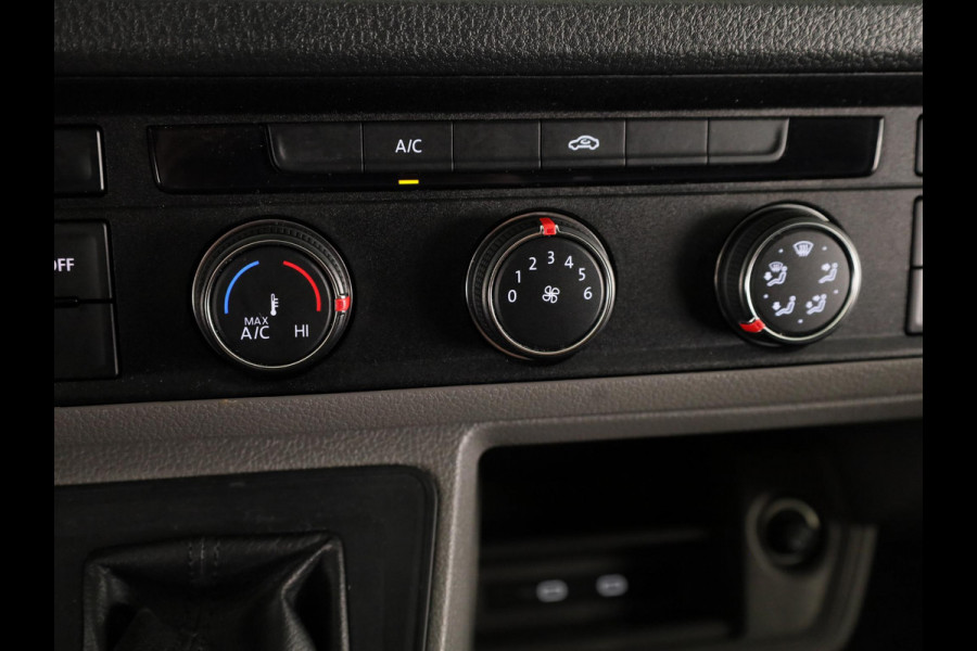 Volkswagen Crafter 35 2.0 TDI L3H3 Highline EURO VI | Automaat | Executive Plus Pakket | Versterkte vering + demping | Achterdeuren met vergrote openingshoek |