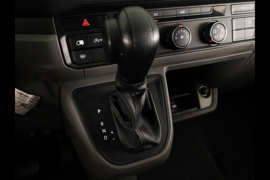 Volkswagen Crafter 35 2.0 TDI L3H3 Highline EURO VI | Automaat | Executive Plus Pakket | Versterkte vering + demping | Achterdeuren met vergrote openingshoek |