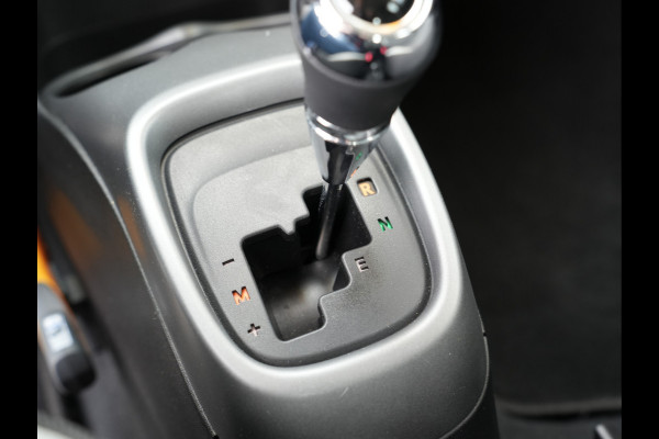 Toyota Aygo 1.0 VVT-i x-play | Automaat | Airco | Apple Carplay |