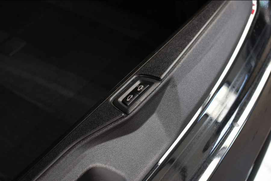BMW X5 XDrive45e M-Sport *Pano*Massage*4-Wiel besturing*Trekhaak*H/K*