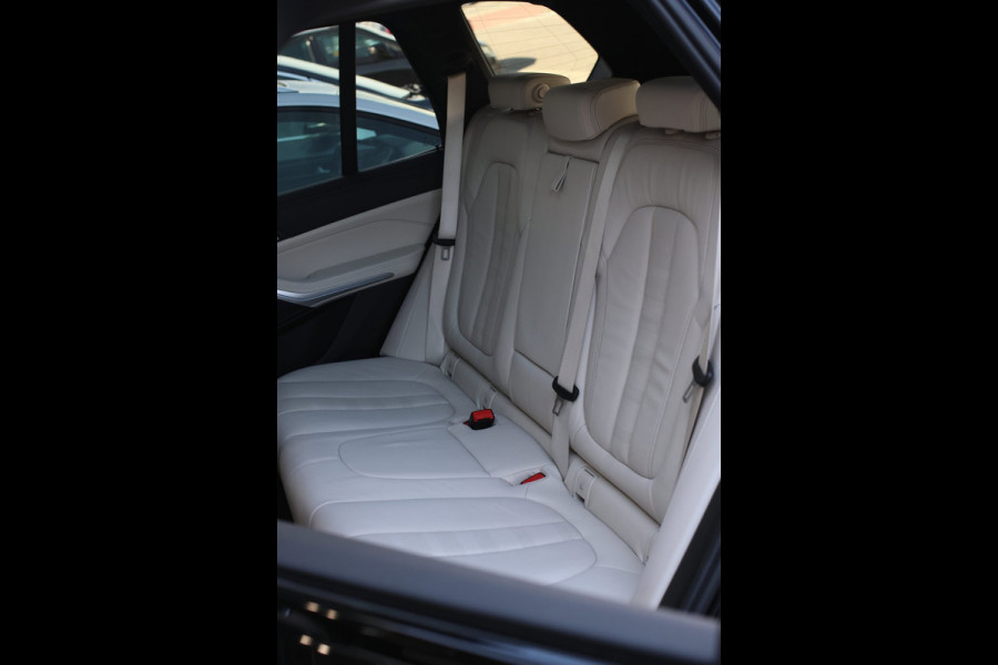 BMW X5 XDrive45e M-Sport *Pano*Massage*4-Wiel besturing*Trekhaak*H/K*