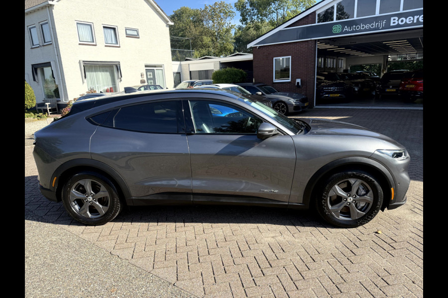 Ford Mustang Mach-E RWD 75 kWh Stoel/Stuurverwarming , 360 camera, B&O